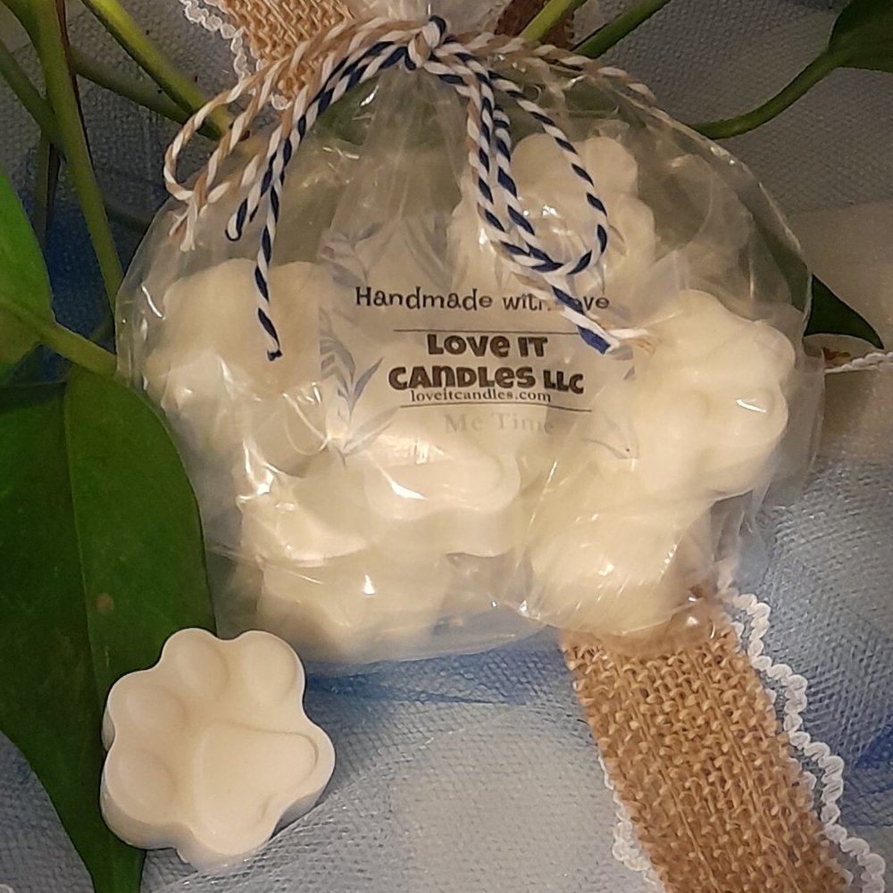 Blackberry Apple wax melts Paw shape 2.5oz